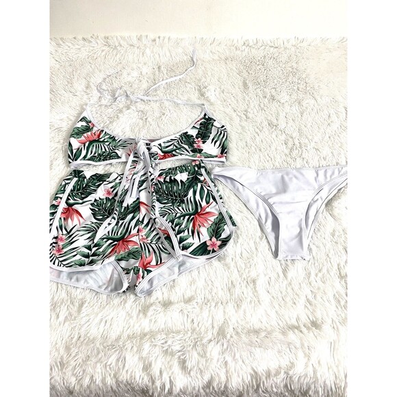 SweatyRocks Womens Three Piece Swimsuit Leaf Print Wrap Halter Top Shorts Size L - Picture 2 of 11